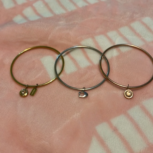 Coach bangle set - Picture 2 of 2